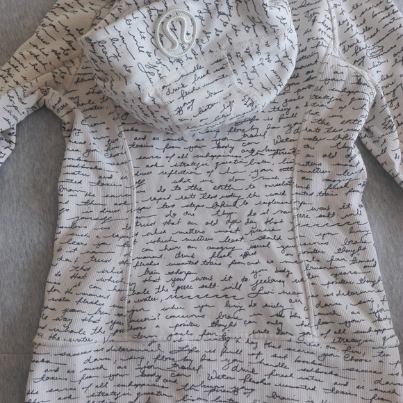 lululemon scuba hoodie - Picture 5 of 6